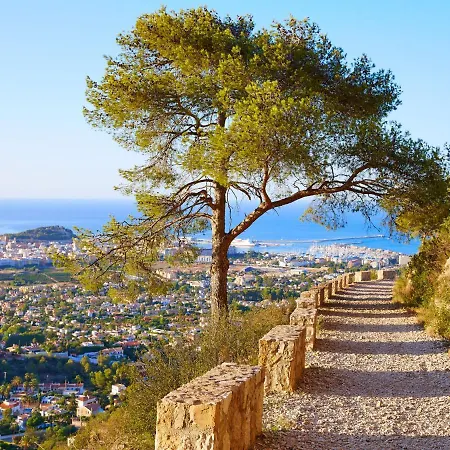 Medusas By Interhome * Денія