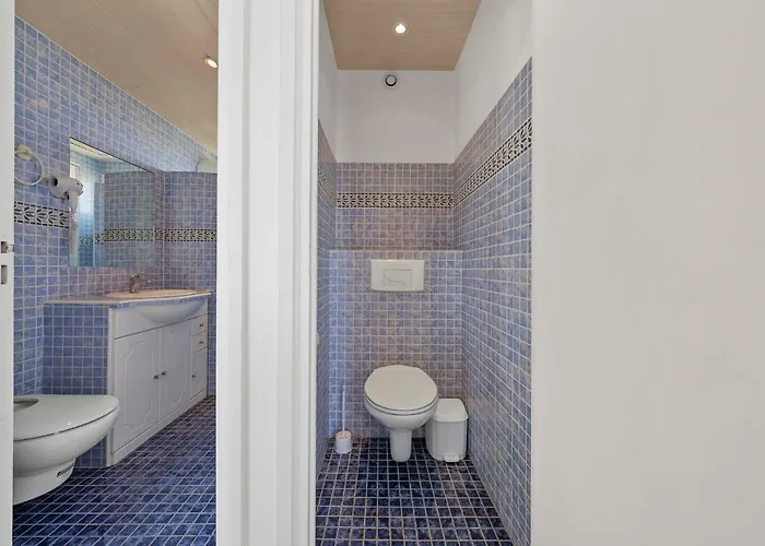 Medusas By Interhome * Dénia