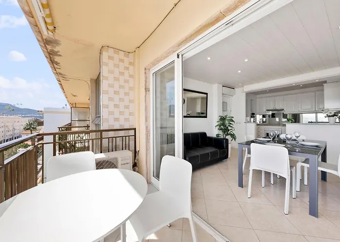 Medusas By Interhome * Dénia